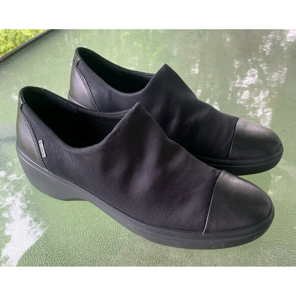 ECCO Gore-Tex Slip On Shoes Women's Size 8 EU 39 Wide Width Black Wedge - Picture 1 of 9